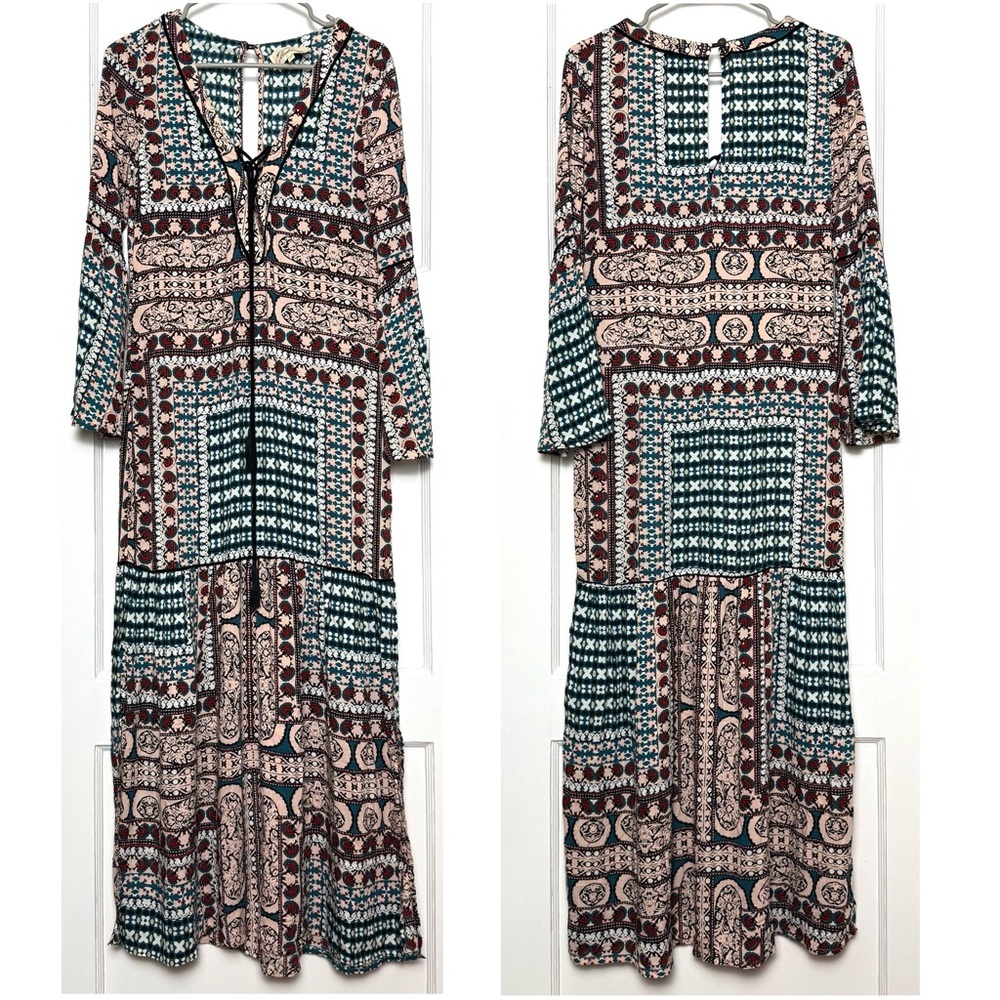 CLEOBELLA Tile Print Lace Up V-Neck Long Bell Sleeve Tier Ruffle Maxi Dress XS - Picture 4 of 8